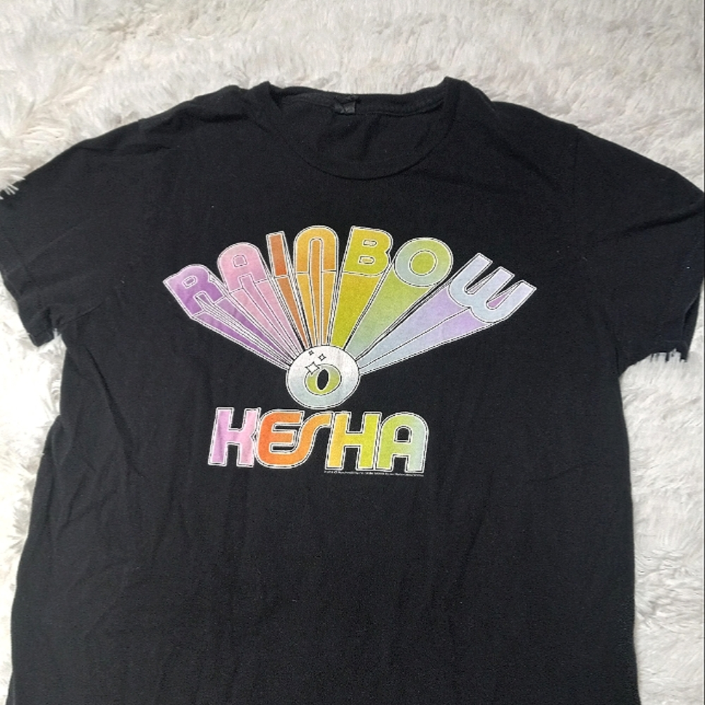 Kesha Rainbow third eye t shirt size small unisex
